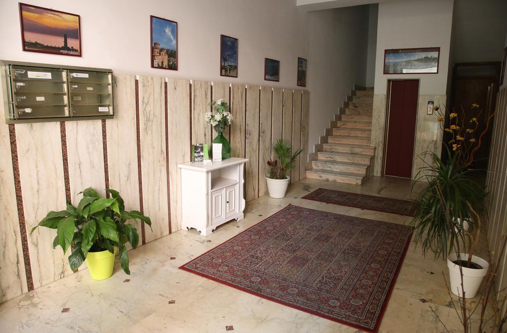 L'Essenza B&B Reggio di Calabria Exteriör bild