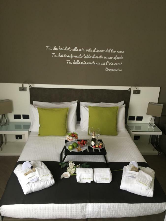 L'Essenza B&B Reggio di Calabria Exteriör bild