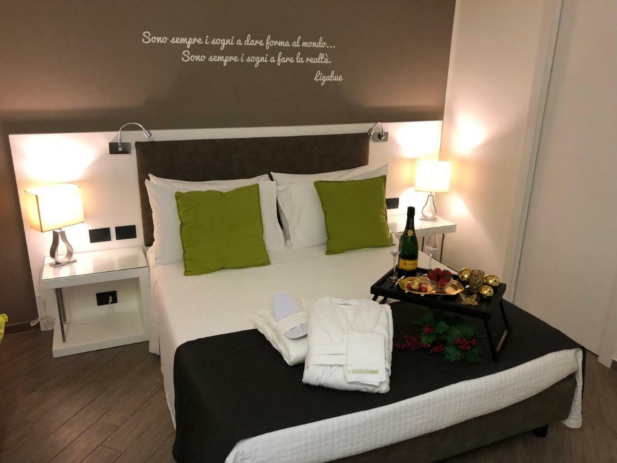 L'Essenza B&B Reggio di Calabria Exteriör bild
